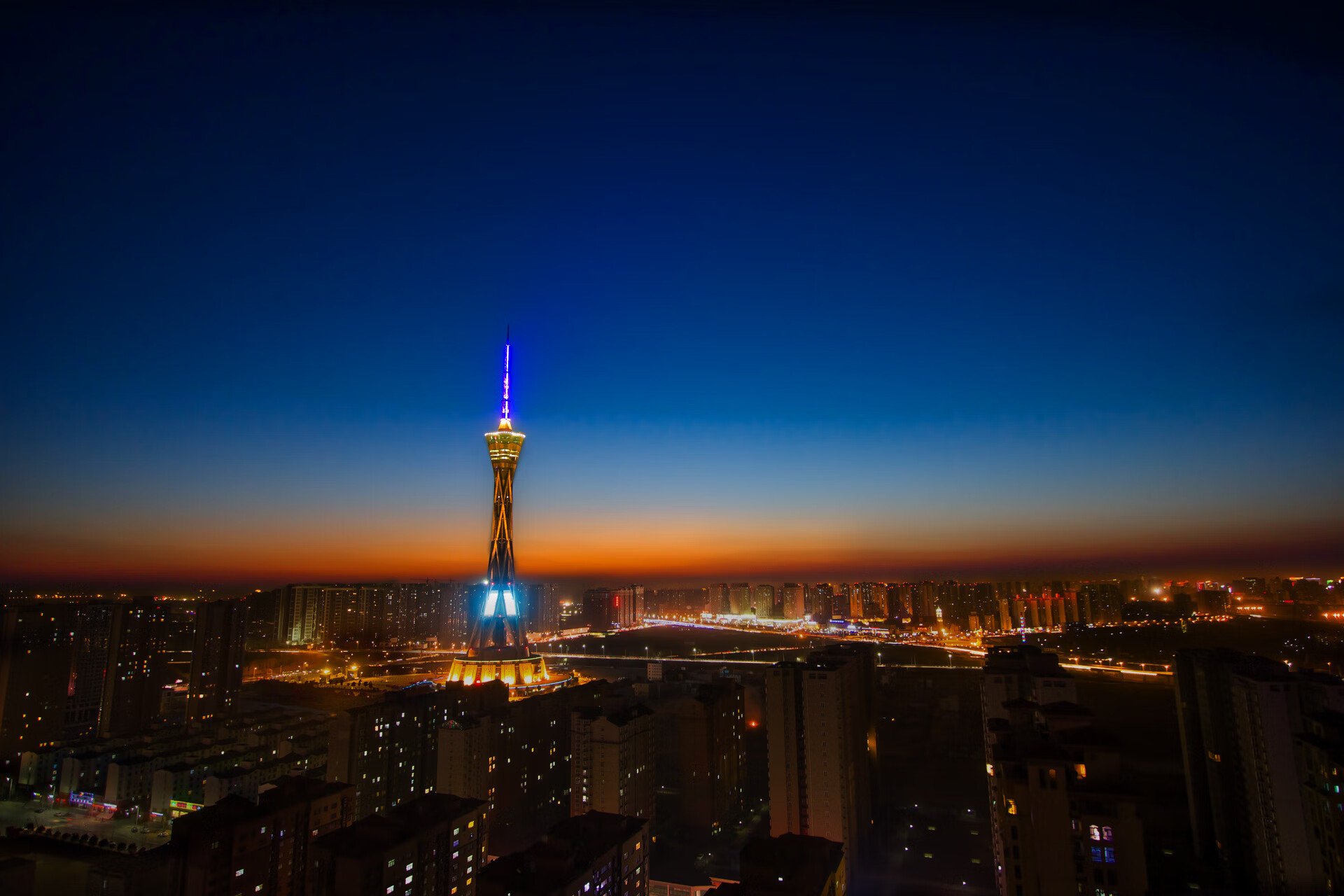 乐鱼体育平台app下载-青训营注重技能细节打磨强化基本功训练，打磨技能培训