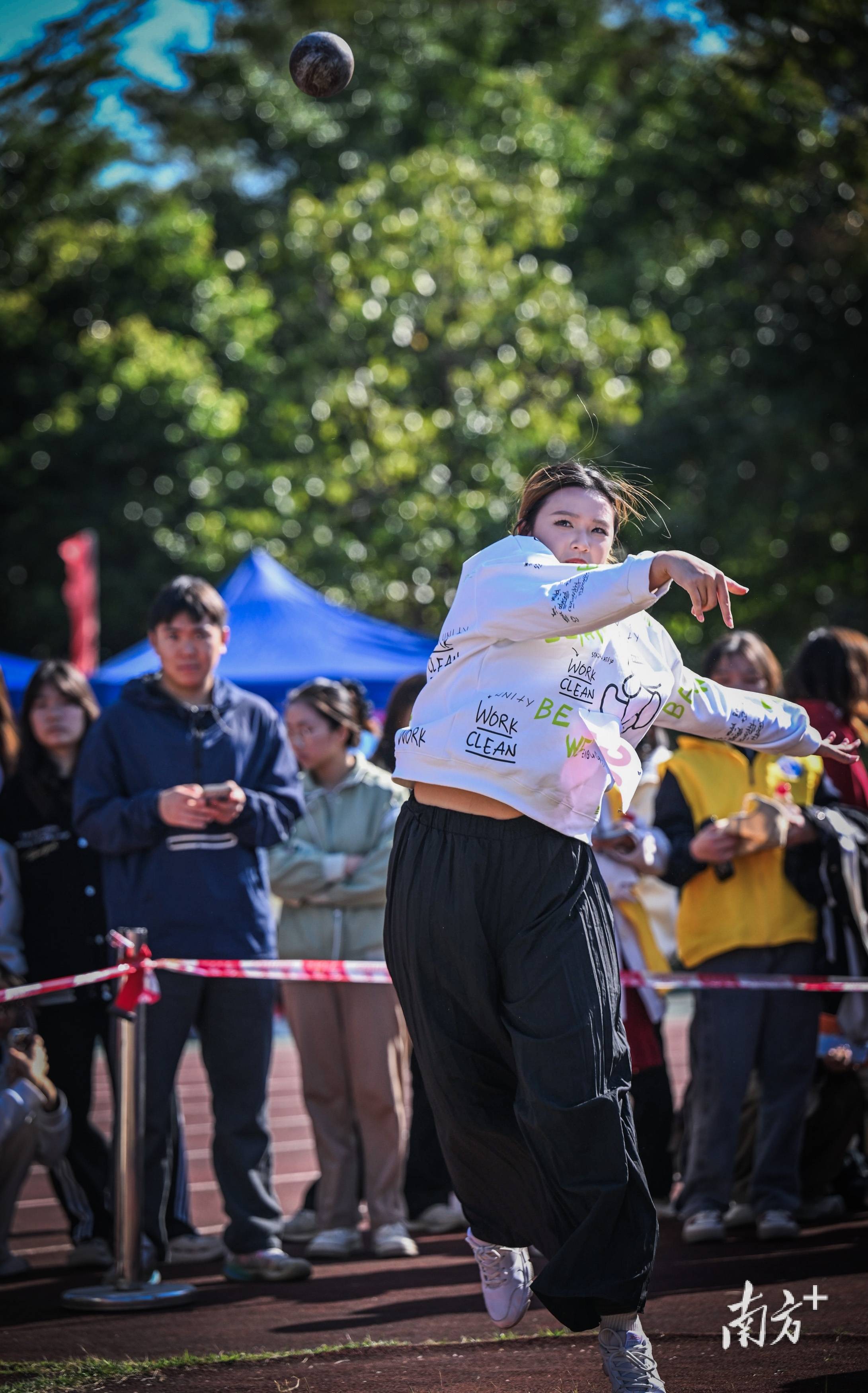 乐鱼体育:田径奥运会，挑战人类极限的简单介绍