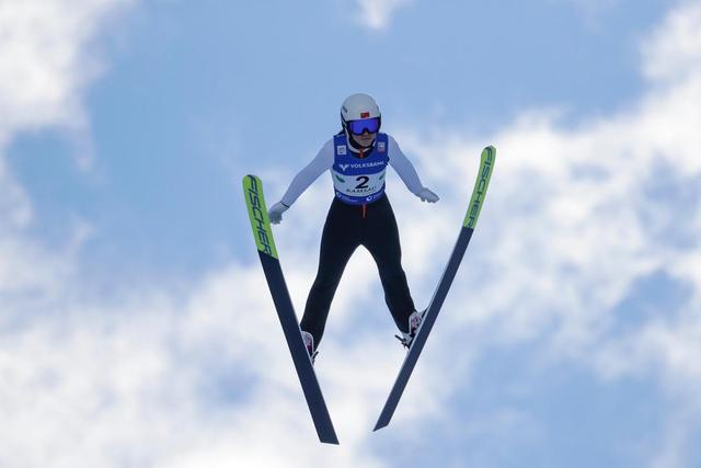 乐鱼体育:跳台滑雪世界杯，空中飞跃惊险刺激的简单介绍
