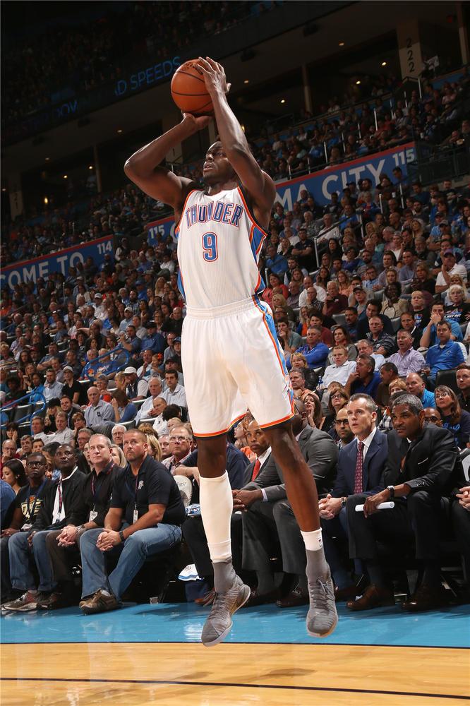 乐鱼体育APP:雷霆新核心格兰特和威廉姆斯,能否引领球队重返季后赛?的简单介绍