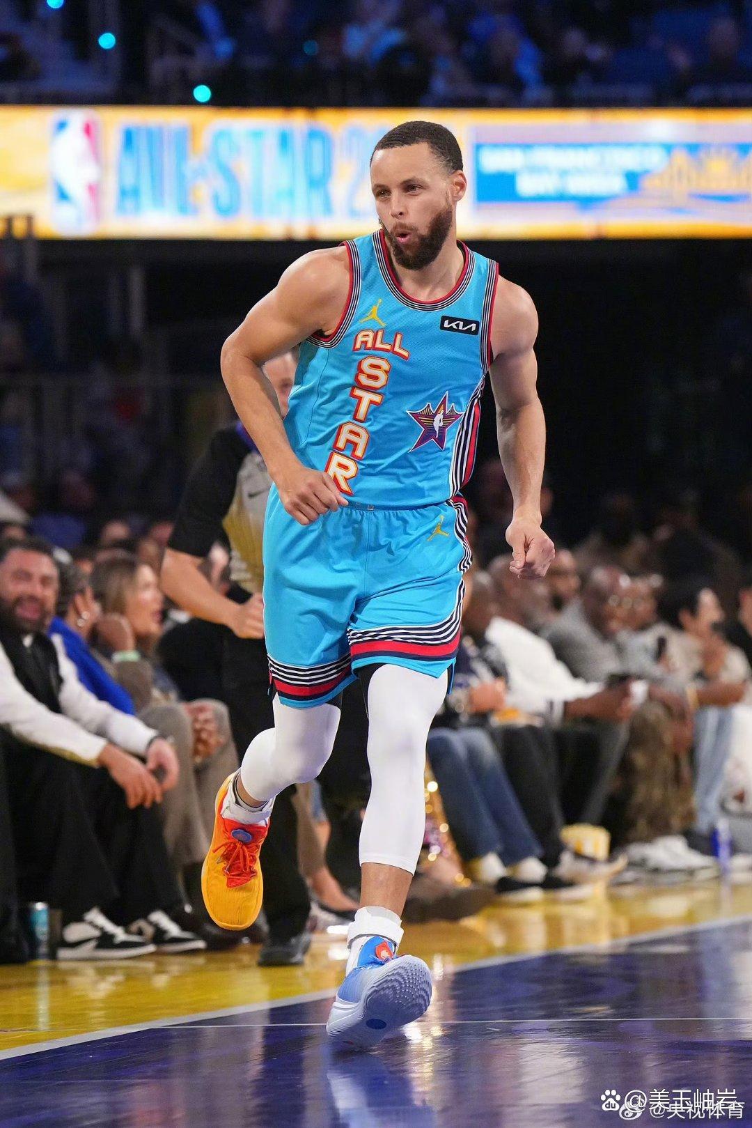 乐鱼体育:勇士复兴:库里领衔,新秀崛起的简单介绍 乐鱼体育:勇士复兴:库里领衔,新秀崛起的简单介绍